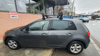 Volkswagen Golf 7 bare transversale Menabo Delta Black si suport schi Frozen Alu