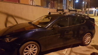 Mazda 3 bare transversale Menabo Tema aluminiu si suport schi si snowboard Menabo Iceberg