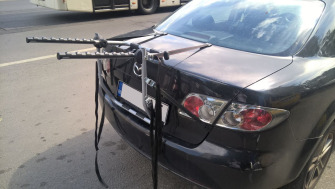 Mazda 3 suport bicicleta pe haion Menabo Biki