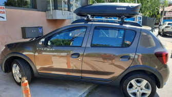 Dacia Sandero Stepway II (B52): bare transversale Menabo Brio si cutie Menabo Marathon 400