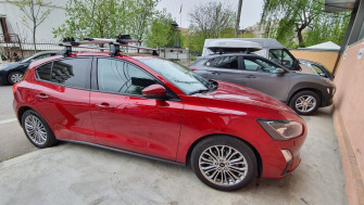 Ford Focus bare transversale Menabo Tema si suport bicicleta Menabo Juza