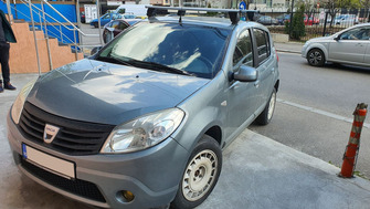 Dacia Sandero bare transversale Menabo Delta