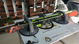 Reduceri de Black Friday la suport schi si suport snowboard
