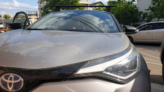 Toyota C-HR bare transversale Menabo Delta