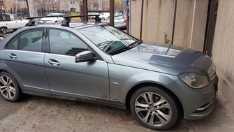 Mercedes C bare transversale Menabo Tema