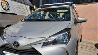 Toyota Yaris bare transversale Menabo Delta, suport bicicleta Menabo Juza si cutie portbagaj Fabbri Nova
