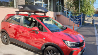 Opel CrossLand bare transversale Menabo Delta si cutie portbagaj Menabo Marathon