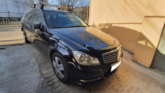 Mercedes C bare transversale Menabo Tema