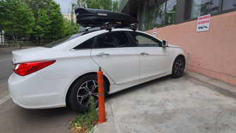 Hyundai Sonata bare transversale Menabo Tema si cutie portbagaj Menabo Marathon