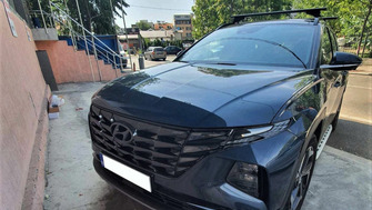 Hyundai Tucson bare transversale Menabo Leopard Black