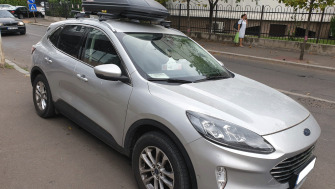 Ford Kuga bare transversale Menabo Leopard si cutie portbagaj Menabo Marathon
