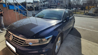 Volkswagen Passat bare transversale Menabo Tiger si suport schi si snowboard Menabo Iceberg 4