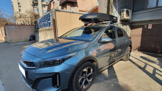 KIA XCeed bare transversale Menabo Leopard si cutie portbagaj Menabo Marathon