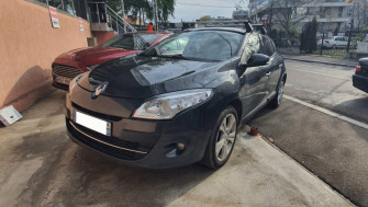 Renault Megane bare transversale Menabo Tema si cutie portbagaj Menabo Marathon