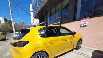 Peugeot 208 bare transversale Menabo Tema
