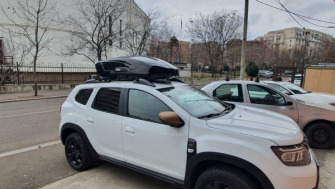 Dacia Duster cutie portbagaj Thule XT M negru