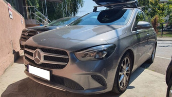 Mercedes B-Class bare transversale Menabo Tema si cutie portbagaj Menabo Marathon