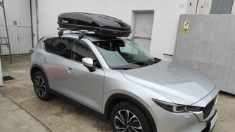Mazda CX 5 bare transversale Menabo Tema si cutie portbagaj Menabo Satellite