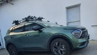 Kia Sportage bare transversale Menabo Lince Silver XL si suporturi de bicicleta Thule ProRide 598