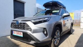 Toyota RAV4 cutie portbagaj Menabo Mania 580 Black