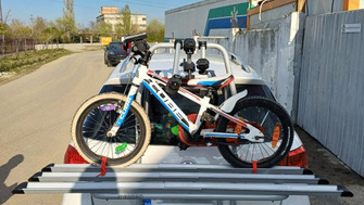 Volkswagen Passat suport bicicleta pe haion Menabo Logic 3