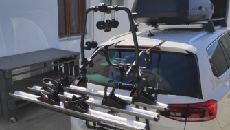 Volkswagen Passat suport de bicicleta cu prindere pe haion Menabo Stand Up 3