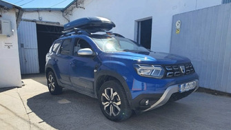 Dacia Duster bare portbagaj Menabo Brio si cutie portbagaj Menabo Marathon Dark 460
