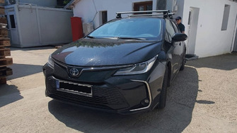 Toyota Corolla bare transversale Thule Evo Clamp Silver