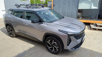 GEELY CITYRAY bare transversale Menabo Sonic si suport bicicleta Thule Freeride