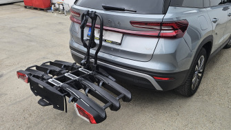 Skoda Kodiaq cu suport bicicleta Thule EasyFold 3 si adaptorul Thule 944700