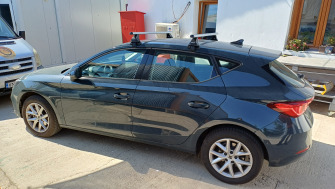 Seat Leon IV cu bare transversale Menabo Omega Aluminiu