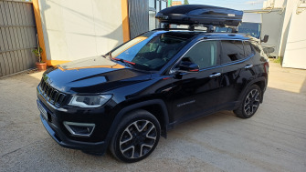 Jeep Compass cu Cutie portbagaj Menabo Mania 460 DUO ABS Black
