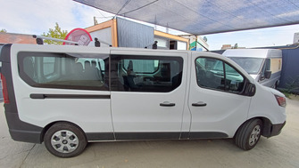 Renault Trafic III cu bare transversale Menabo Professional Airdyn