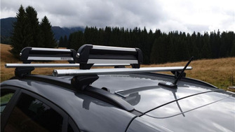 How to choose the right ski & snowboard rack