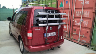 Menabo Stand Up: rear bike rack for your car's tailgate or boot lid