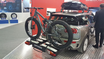 Mini Cooper S with a Menabo Antares towbar bike rack
