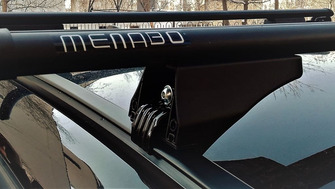 BMW 2 Series with Menabo Tiger roof bars
