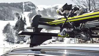 Cum montez un suport schi-snowboard cu prindere magnetica