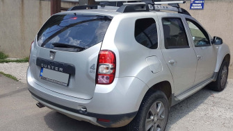 Dacia Duster bare transversale Menabo Alfa