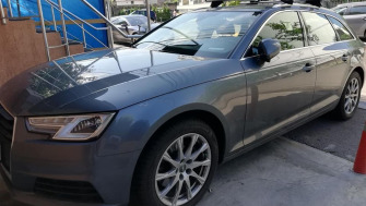Audi bare transversale Menabo Leopard Silver si suport bicicleta Thule Freeride