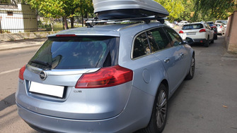 Opel Insignia bare transversale Menabo Lince si cutie portbagaj Menabo Mania
