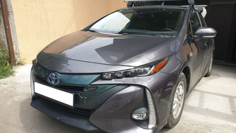 Toyota Prius bare transversale Menabo Delta Silver