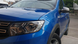 Dacia Sandero bare transversale Menabo Brio si cutie portbagaj Carbon Look