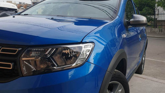 Dacia Sandero bare transversale Menabo Brio si cutie portbagaj Carbon Look