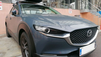 Mazda CX30 bare transversale Menabo Tema si cutie portbagaj Carbon Look