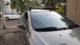 Peugeot 407 bare transversale Menabo Tema
