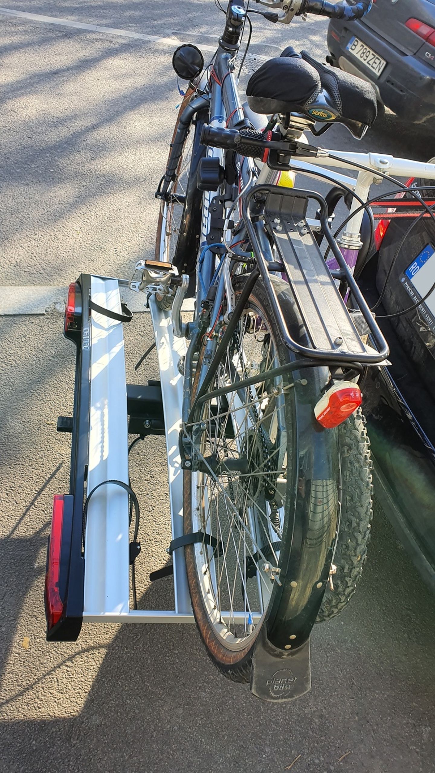 Suport Bicicleta pe carlig Menabo Alcor