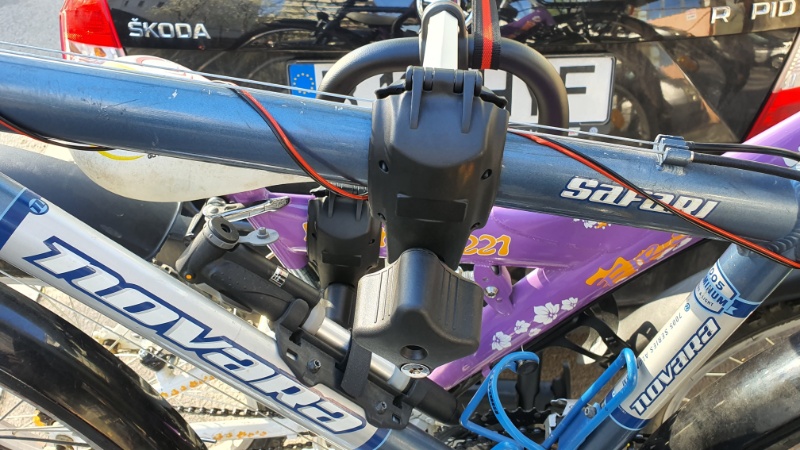 Suport Bicicleta pe carlig Menabo Alcor
