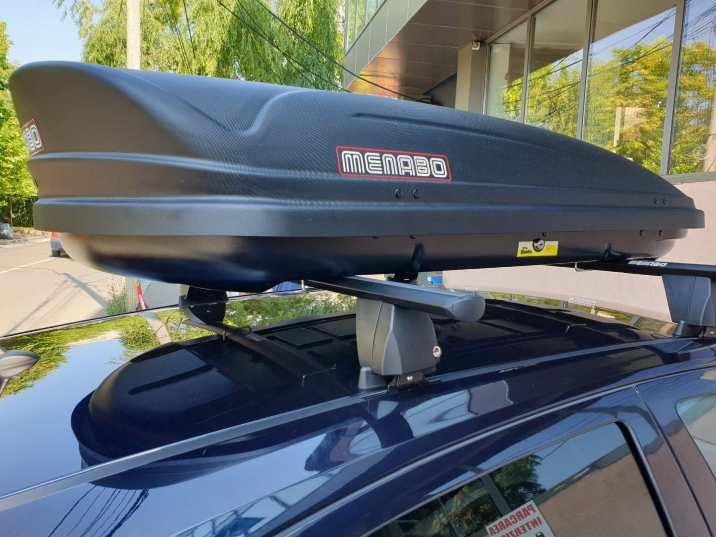 Opel Corsa F (P2JO) 5 usi cu bare Menabo Delta Black si cutie portbagaj Menabo Marathon Dark 400 neagra - poza 1 Opel Corsa F (P2JO) 5 usi cu bare Menabo Delta Black si cutie portbagaj Menabo Marathon Dark 400 neagra - poza 1