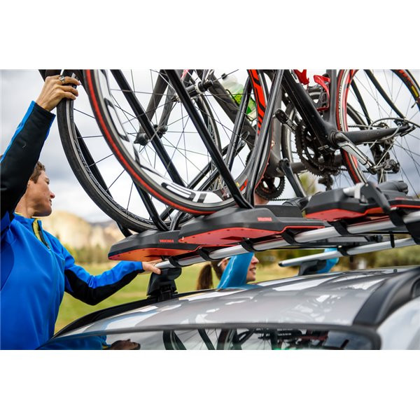 Suport biciclete Yakima HighRoad Silver cu prindere pe bare transversale Yakima